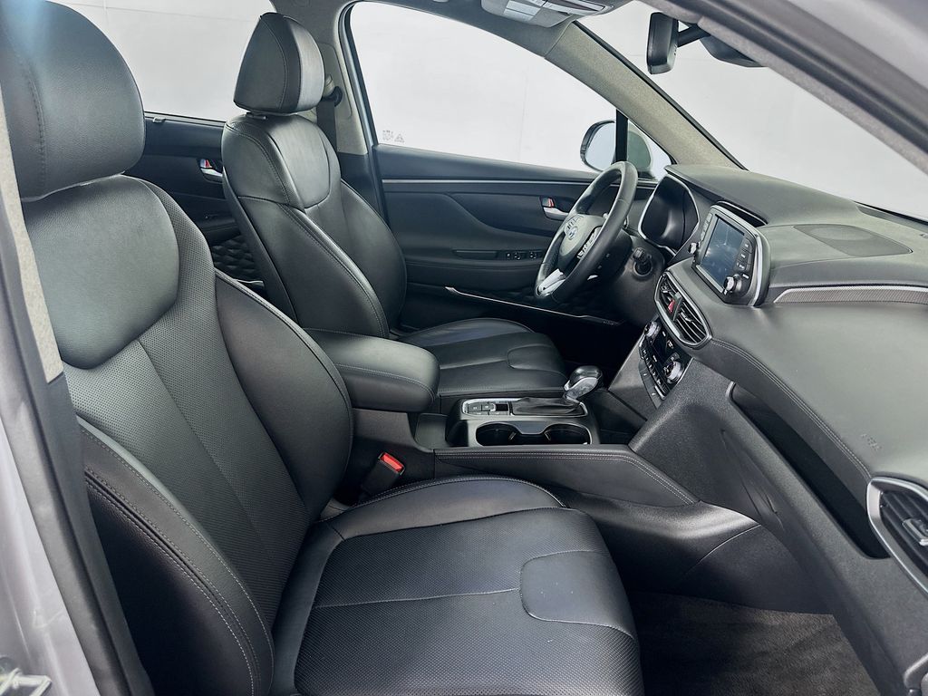 Thumbnail: 2020 Hyundai Santa Fe - 24