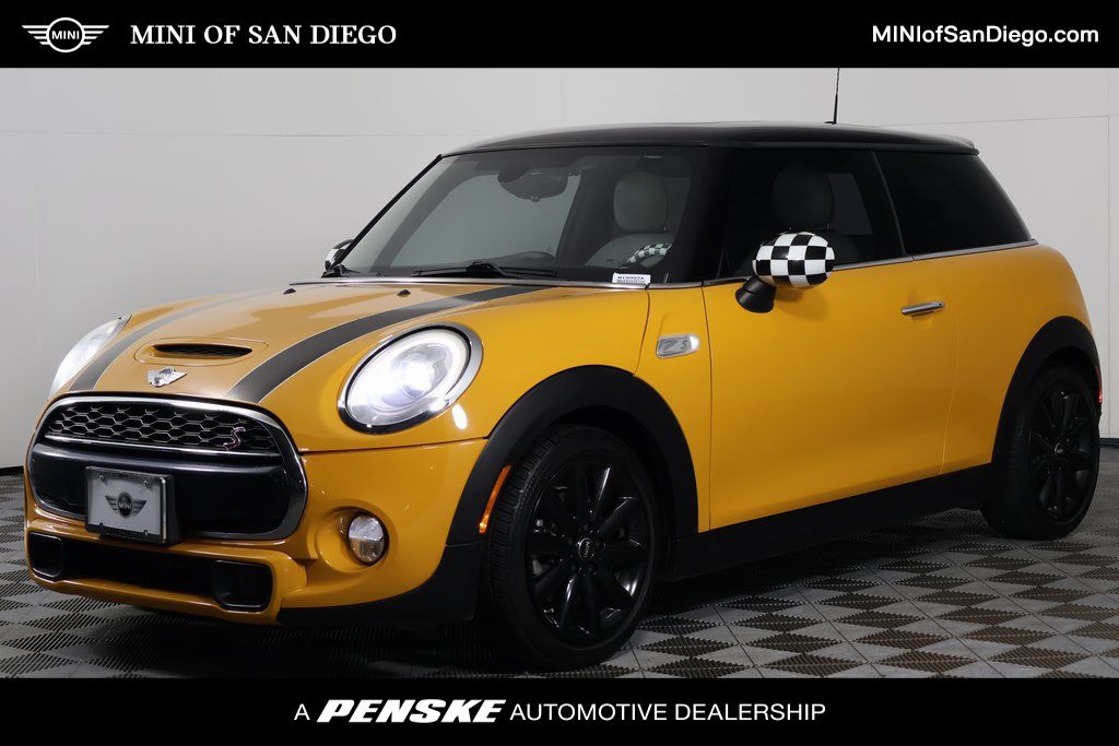 2015 MINI Cooper Base -
                San Diego, CA