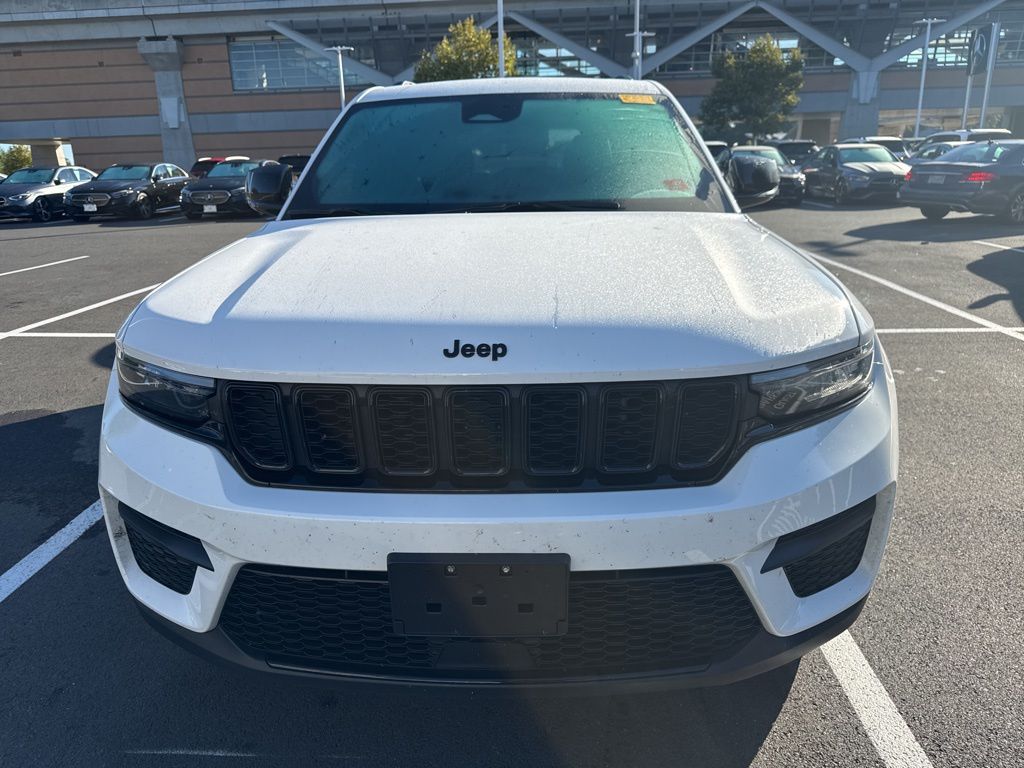 Thumbnail: 2024 Jeep Grand Cherokee - 2
