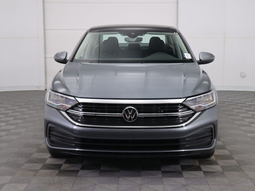 2024 Volkswagen Jetta SE 3