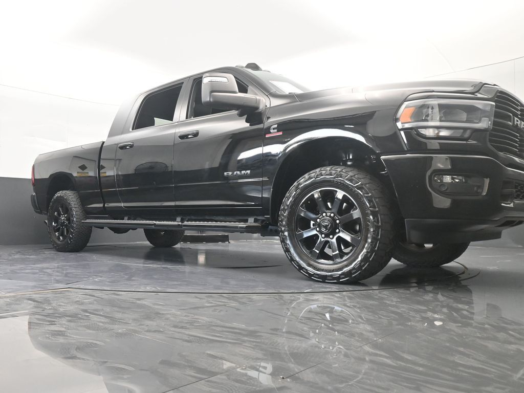 Used 2024 Diamond Black Crystal Pearlcoat Ram Laramie image 77