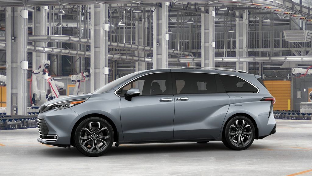 Thumbnail: 2025 Toyota Sienna - 3