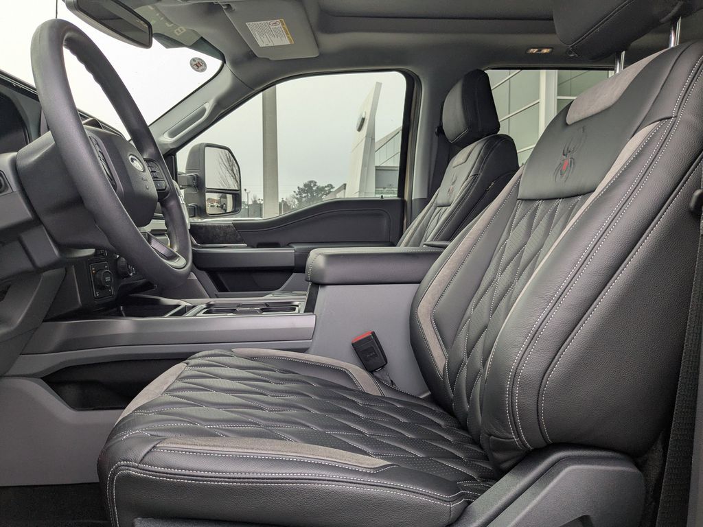 2026 Ford F-250 Black Widow