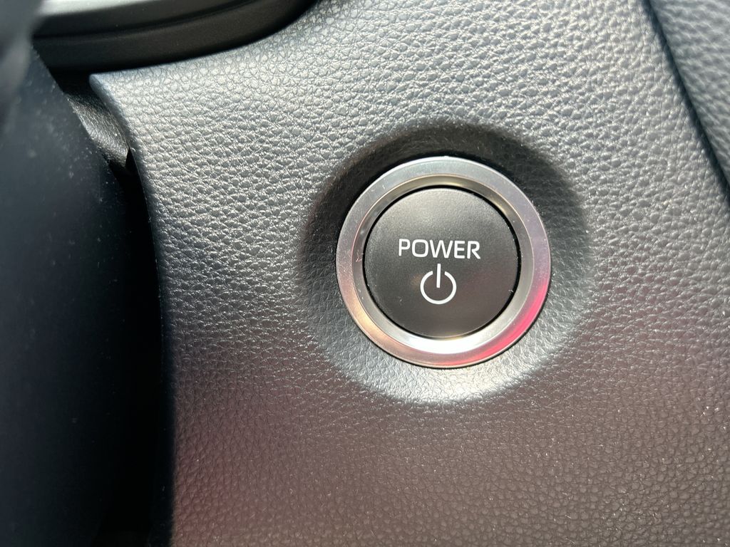 Thumbnail: 2025 Toyota Corolla - 17