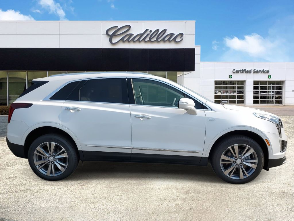 2024 Cadillac XT5 Premium Luxury 8