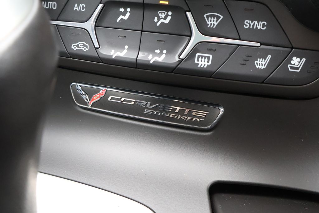 Thumbnail: 2014 Chevrolet Corvette - 28