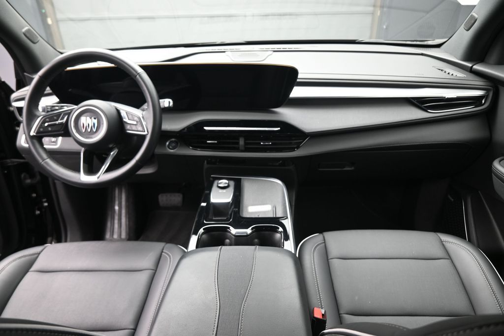 Used 2025 Buick Enclave SUV