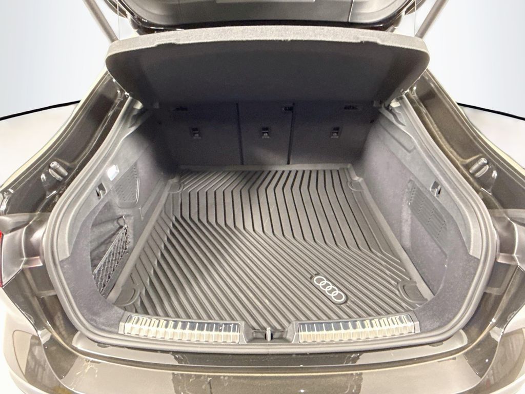 Thumbnail: 2026 Audi A5 - 28
