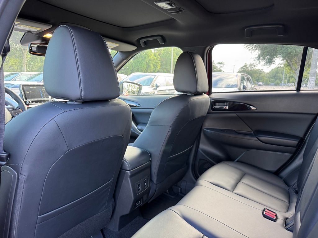 2025 Mitsubishi Eclipse Cross SEL photo 14