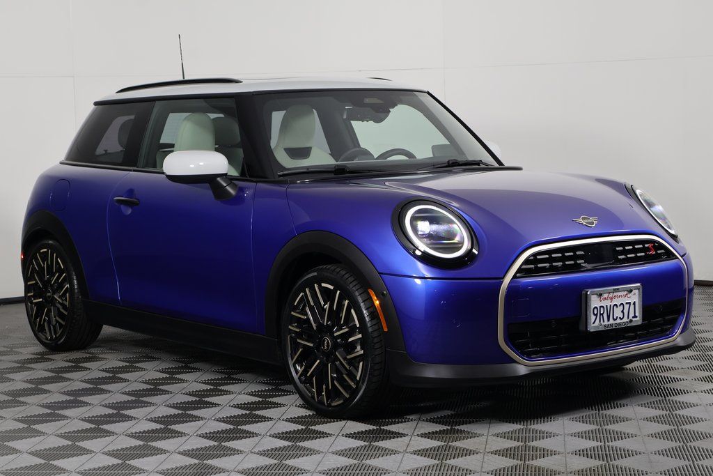 Thumbnail: 2025 MINI Cooper - 3