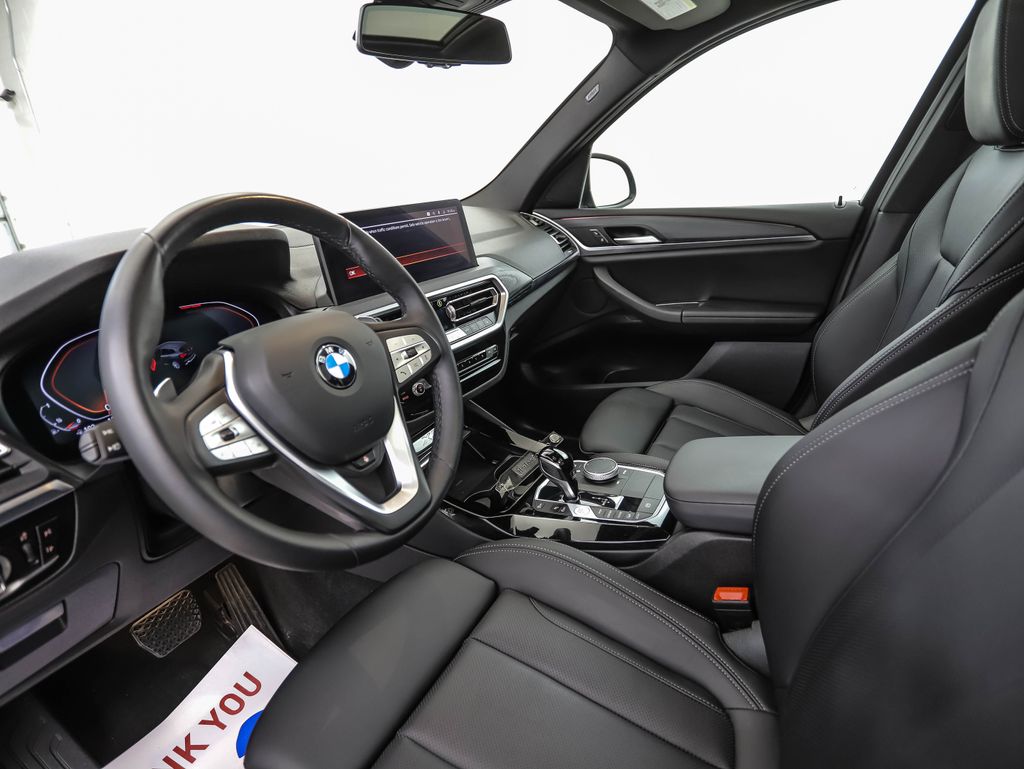 Thumbnail: 2023 BMW X3 - 10