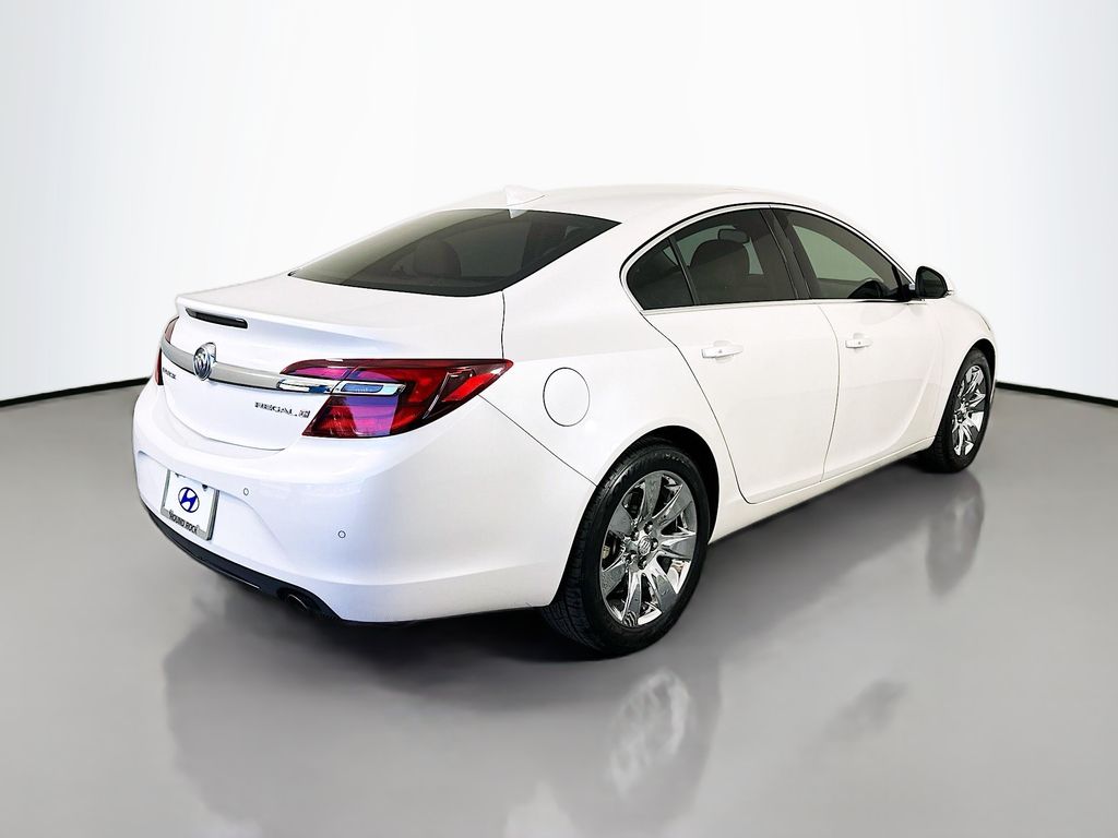 Thumbnail: 2016 Buick Regal - 5