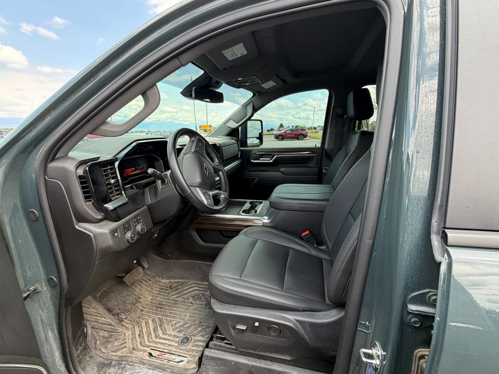 Used 2025 Chevrolet Silverado 2500HD Truck