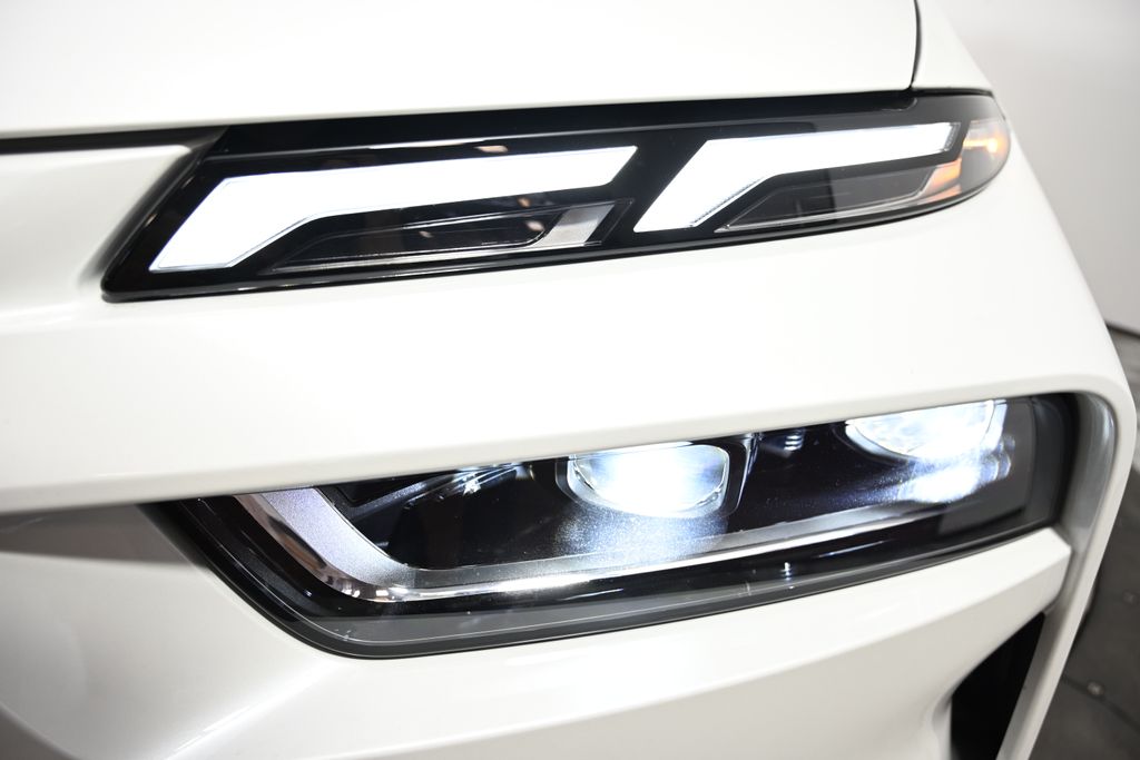 Thumbnail: 2026 BMW X7 - 9