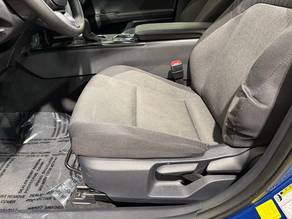 Thumbnail: 2025 Toyota Camry - 13