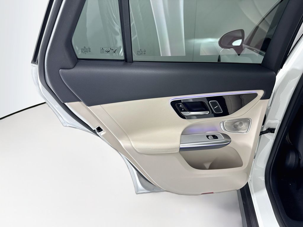Thumbnail: 2026 Mercedes-Benz GLC - 26