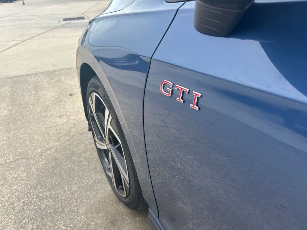 New 2026 Slate Blue Volkswagen 2.0T SE image 26