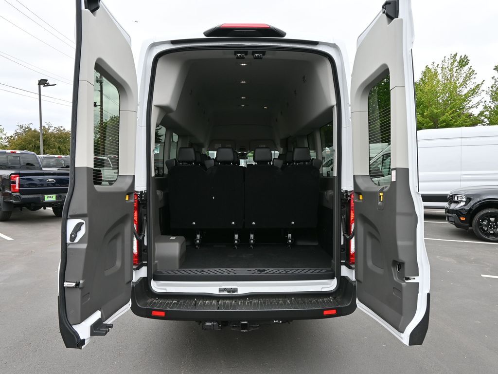 2025 Ford Transit 350 HD XL