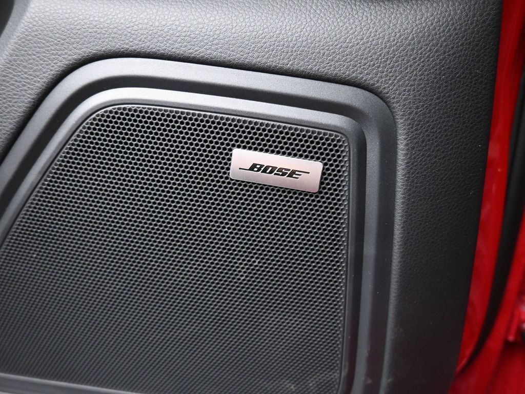 Certified Used 2025 Red Porsche  image 27
