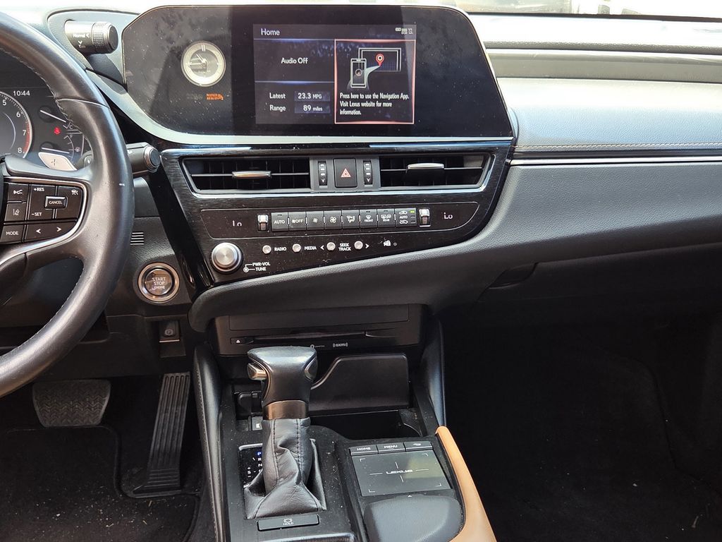 Used 2022 Lexus ES Sedan