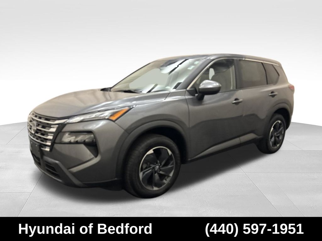 2024 Nissan Rogue SV - Main Image