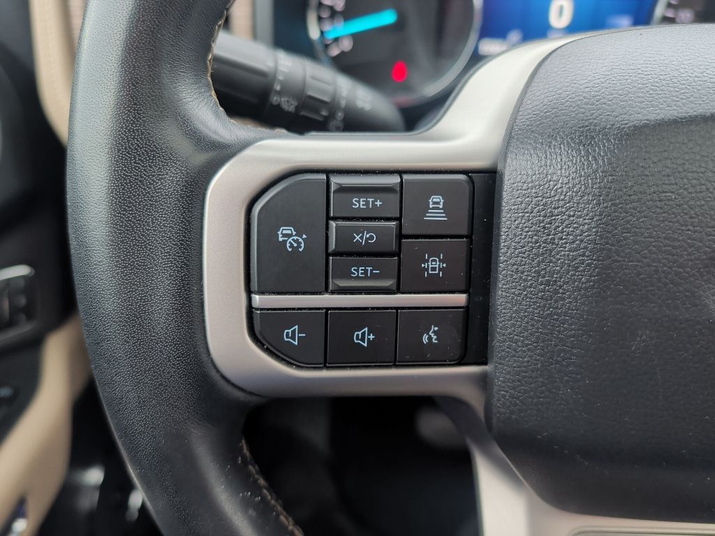 2024 Oxford White Ford Expedition Limited RWD SUV