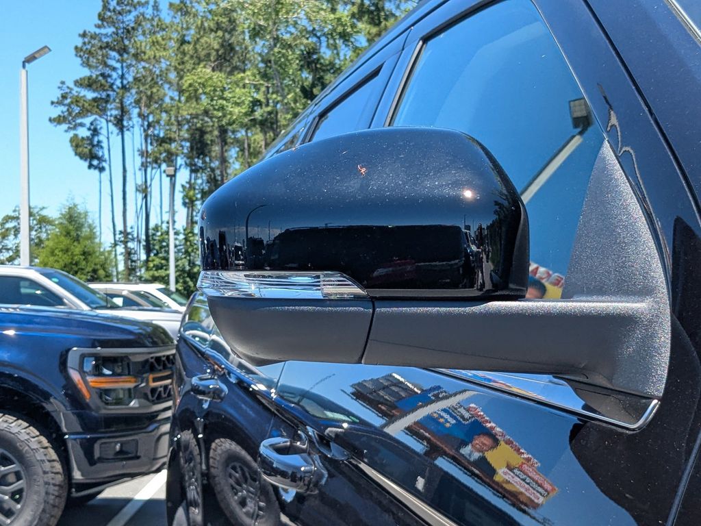 2026 Ford Expedition Max Active MAX