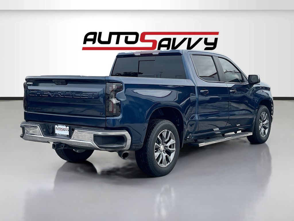 Used 2021 Blue Chevrolet LT image 7