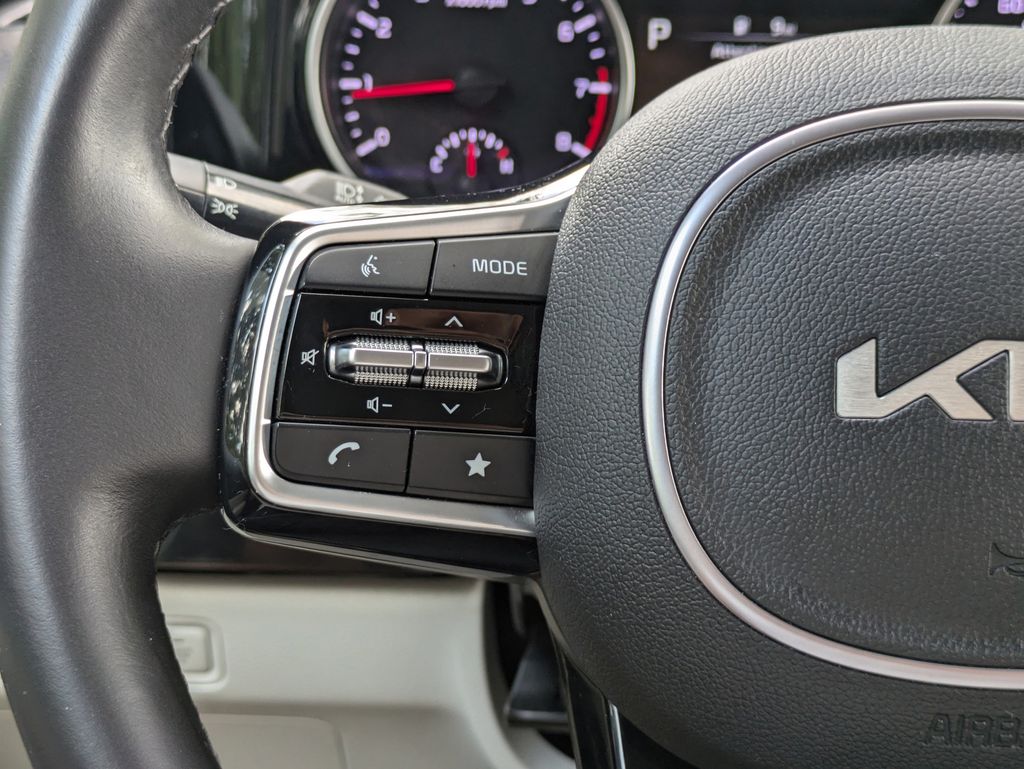 2024 Kia Carnival MPV EX