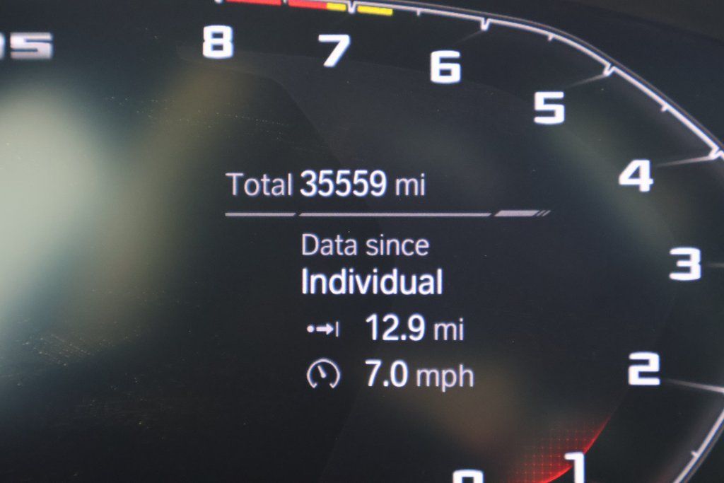 Thumbnail: 2022 BMW M5 - 17