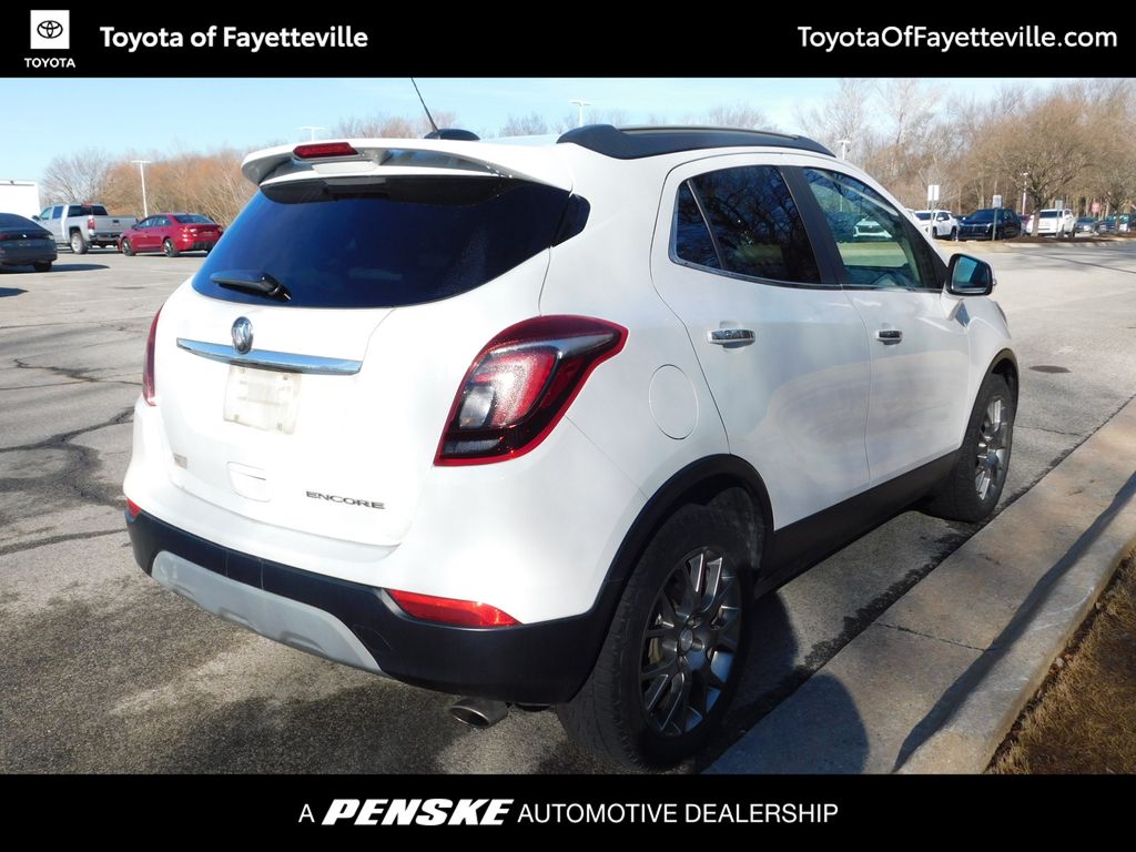 Thumbnail: 2019 Buick Encore - 4