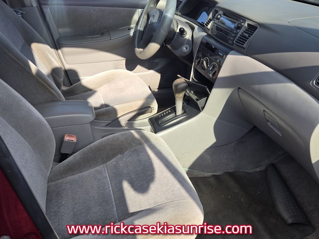 2004 Toyota Corolla