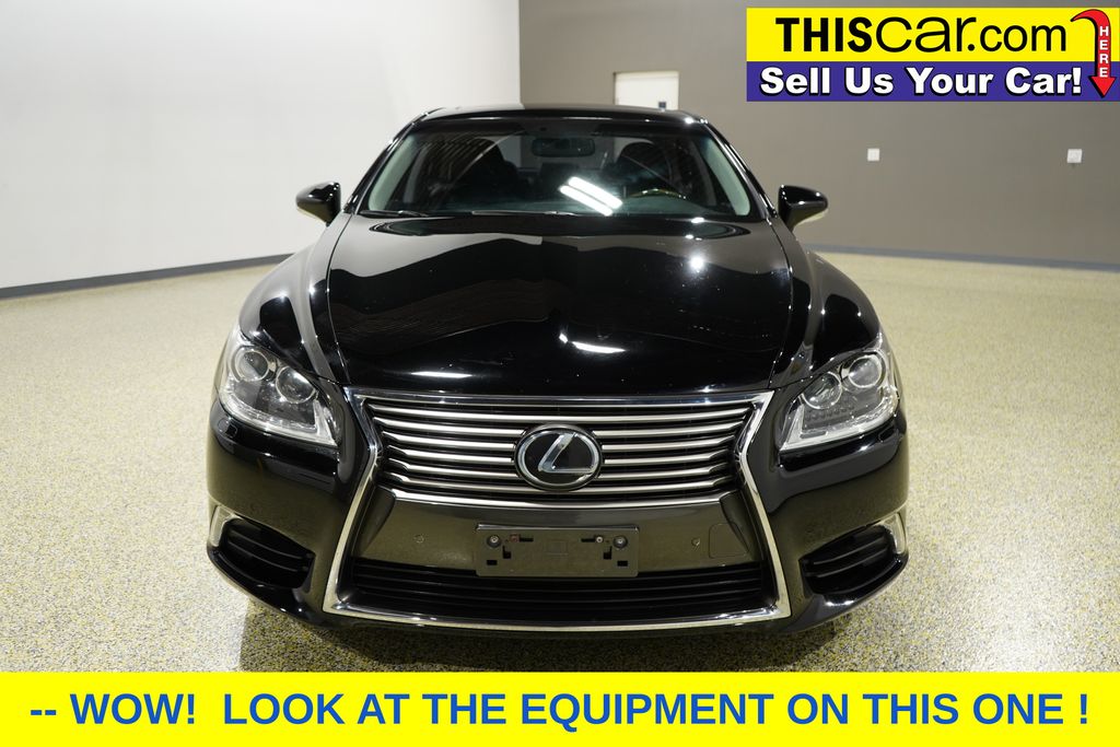2015 Lexus LS 460 photo 2