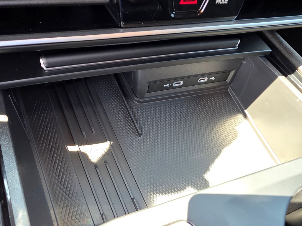 2026 Volkswagen Atlas 2.0T SE White/off-white at Sutliff Volkswagen