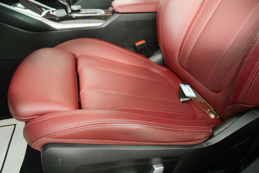 2022 BMW 3 Series 330i 10