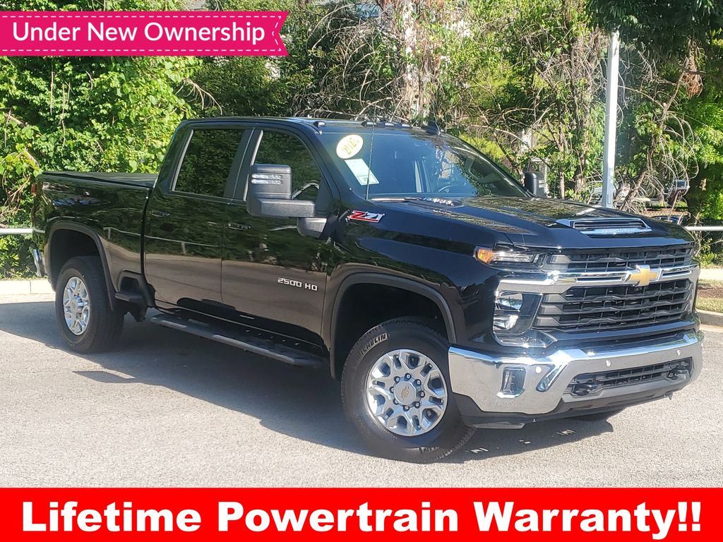 Black 2025 Chevrolet Silverado 2500HD LT Crew Cab 4WD Pickup Truck Four-Wheel Drive Automatic