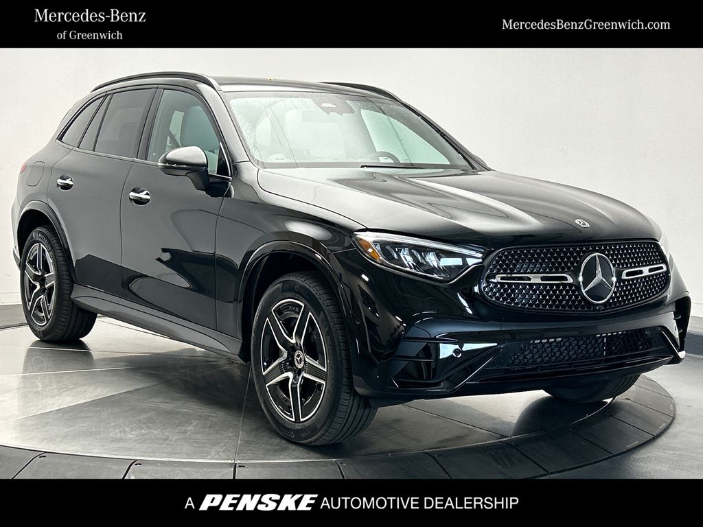 2025 Mercedes-Benz GLC 300 -
                Greenwich, CT