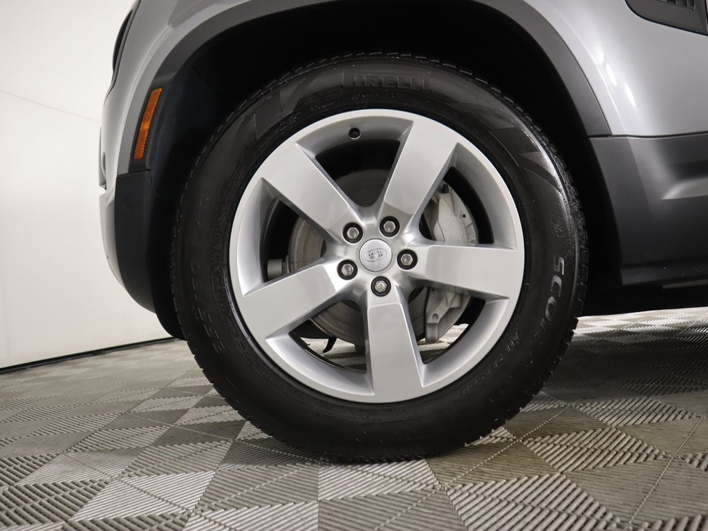 Thumbnail: 2024 Land Rover Defender - 31