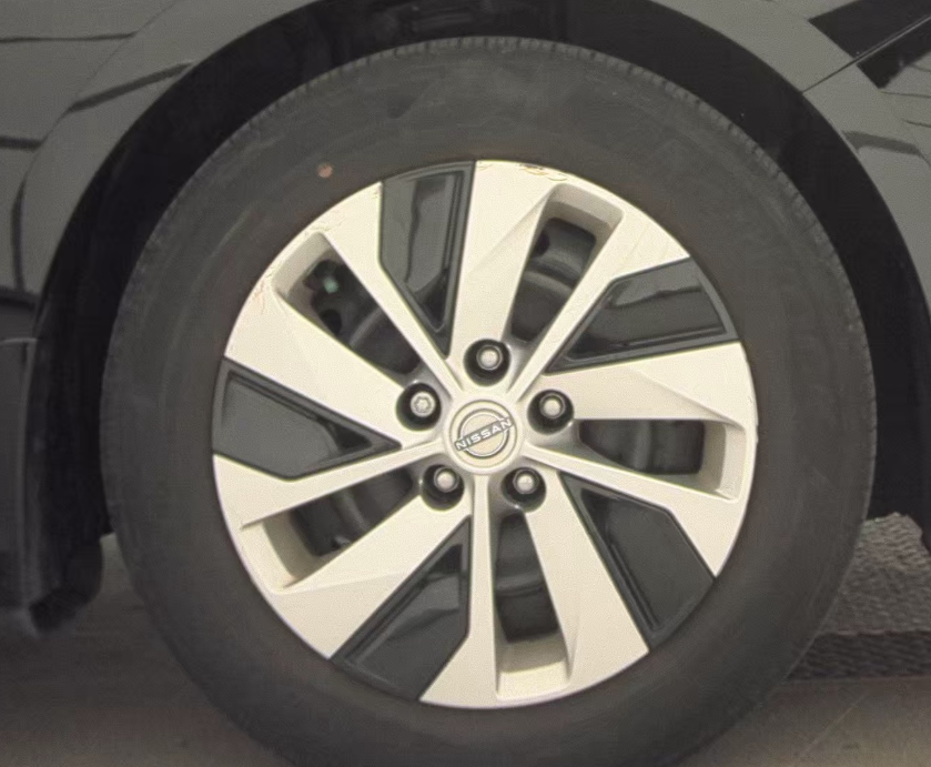 Used 2023 Black Nissan 2.5 S image 11