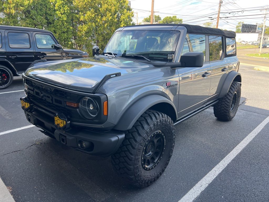 Thumbnail: 2022 Ford Bronco - 3