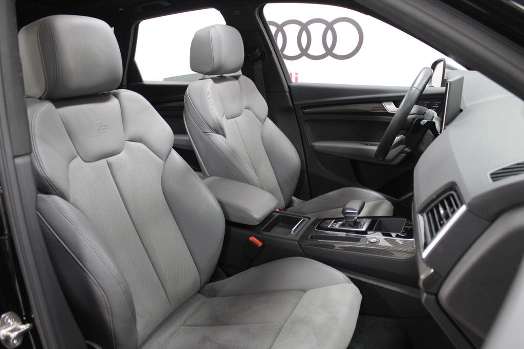 2022 Audi SQ5 Premium 27