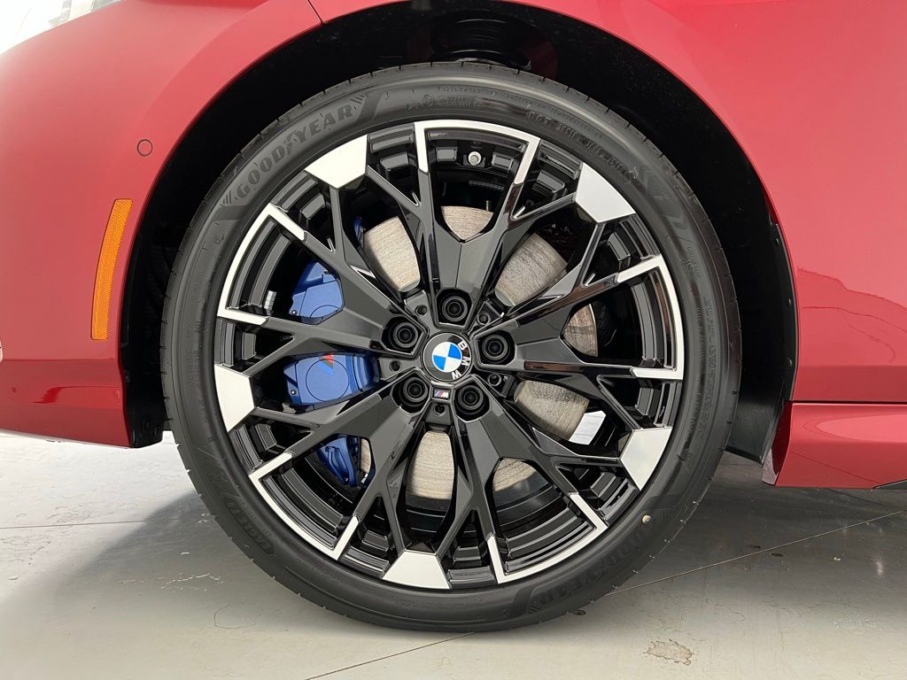 2025 BMW 2 Series M235i xDrive 22