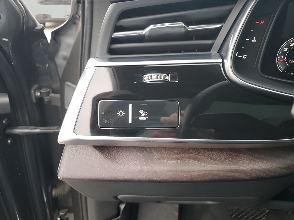 Used Car 2020 Audi Q7  55 Prestige For Sale Under $30,000 In Austin, Texas