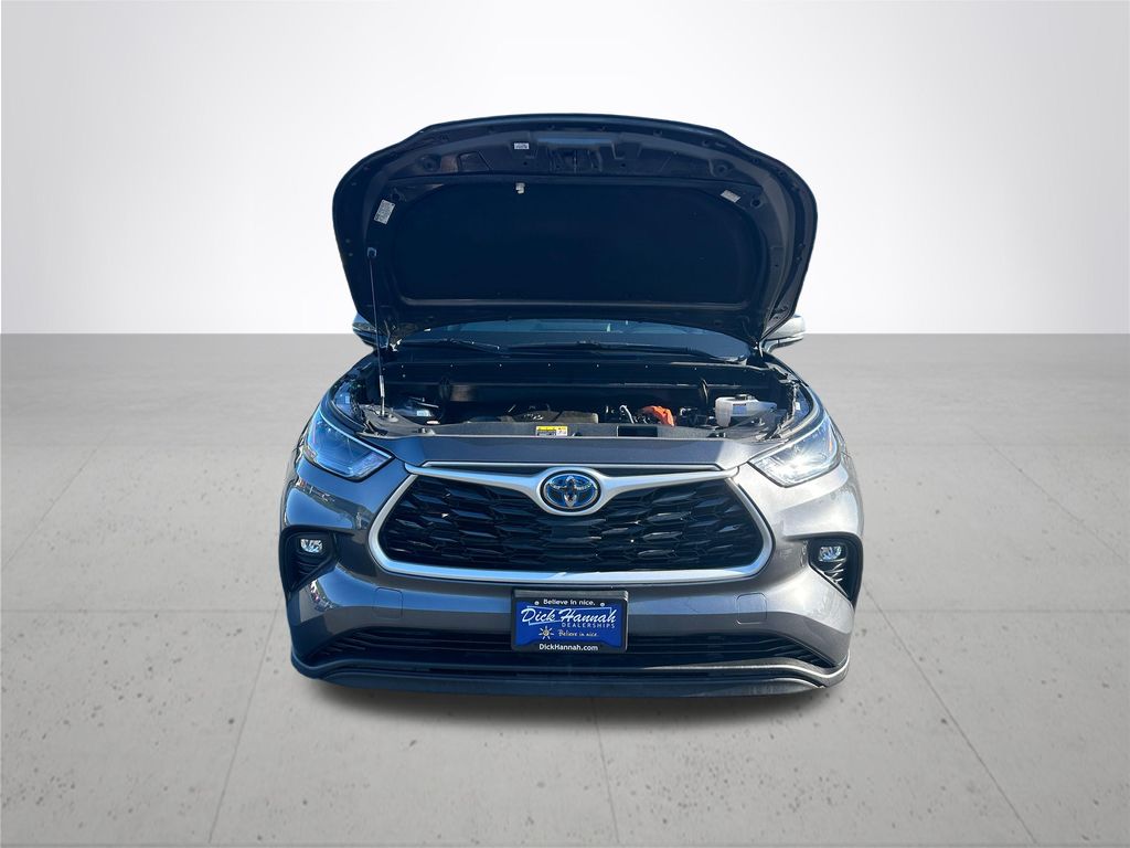 2023 Toyota Highlander Hybrid XLE