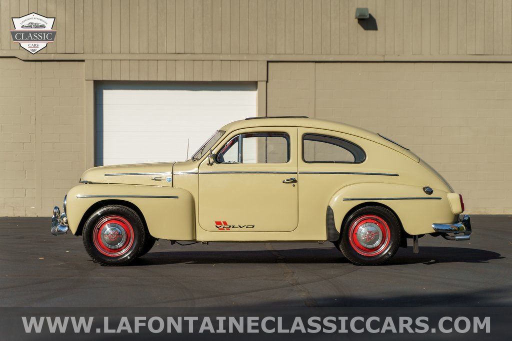 1958 Volvo 2dr Sedan 10