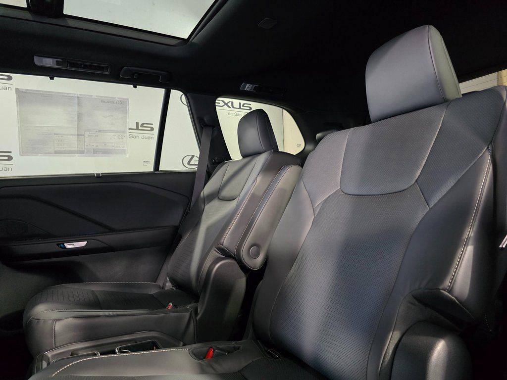 Thumbnail: 2026 Lexus TX - 27