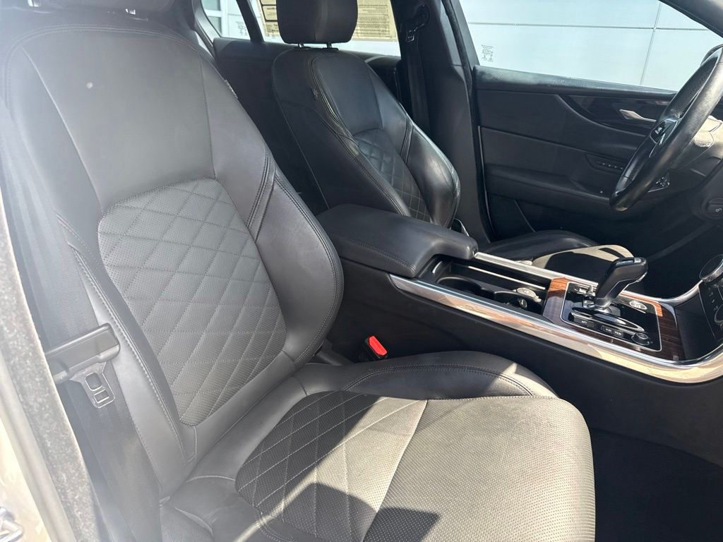 2020 Jaguar XE S AWD Automatic