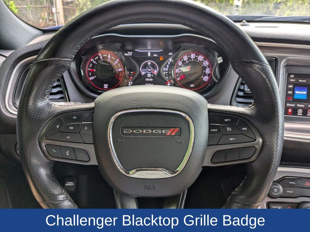 2022 Dodge Challenger SXT