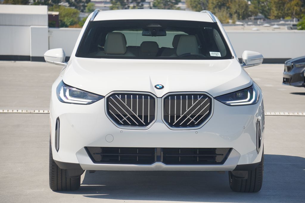 Thumbnail: 2026 BMW X3 - 2