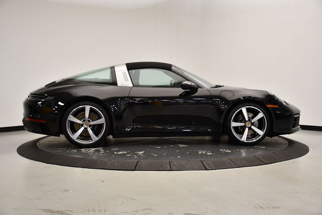 2021 Porsche 911 Targa 4S 6